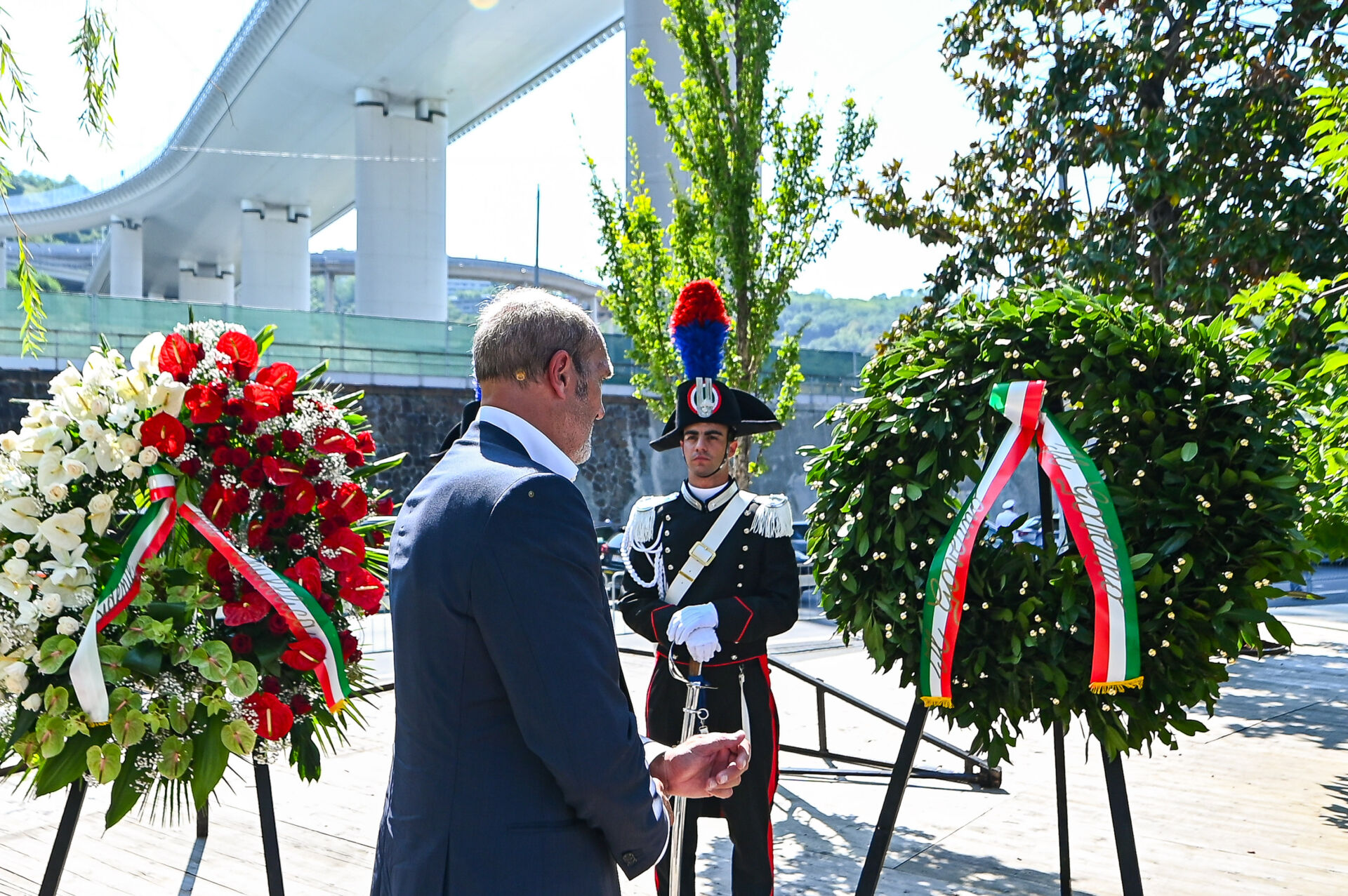 La Sampdoria Alla Commemorazione Delle Vittime Di Ponte Morandi U C