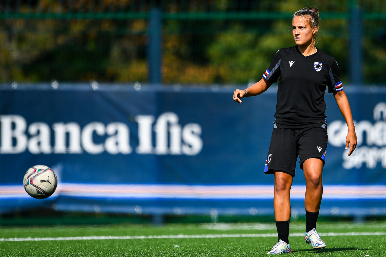 Samp Women Ripresa A Bogliasco In Ottica Napoli U C Sampdoria